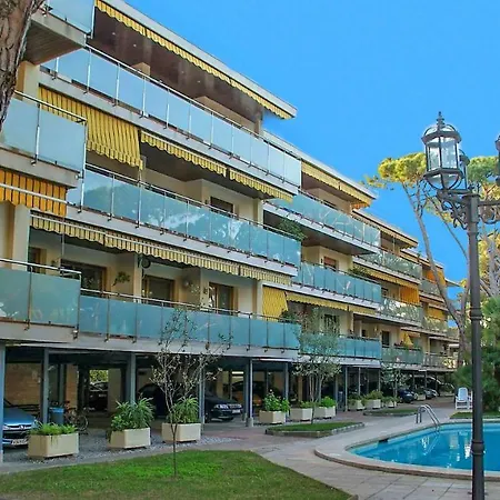 Victory Be My Guest Apartment *